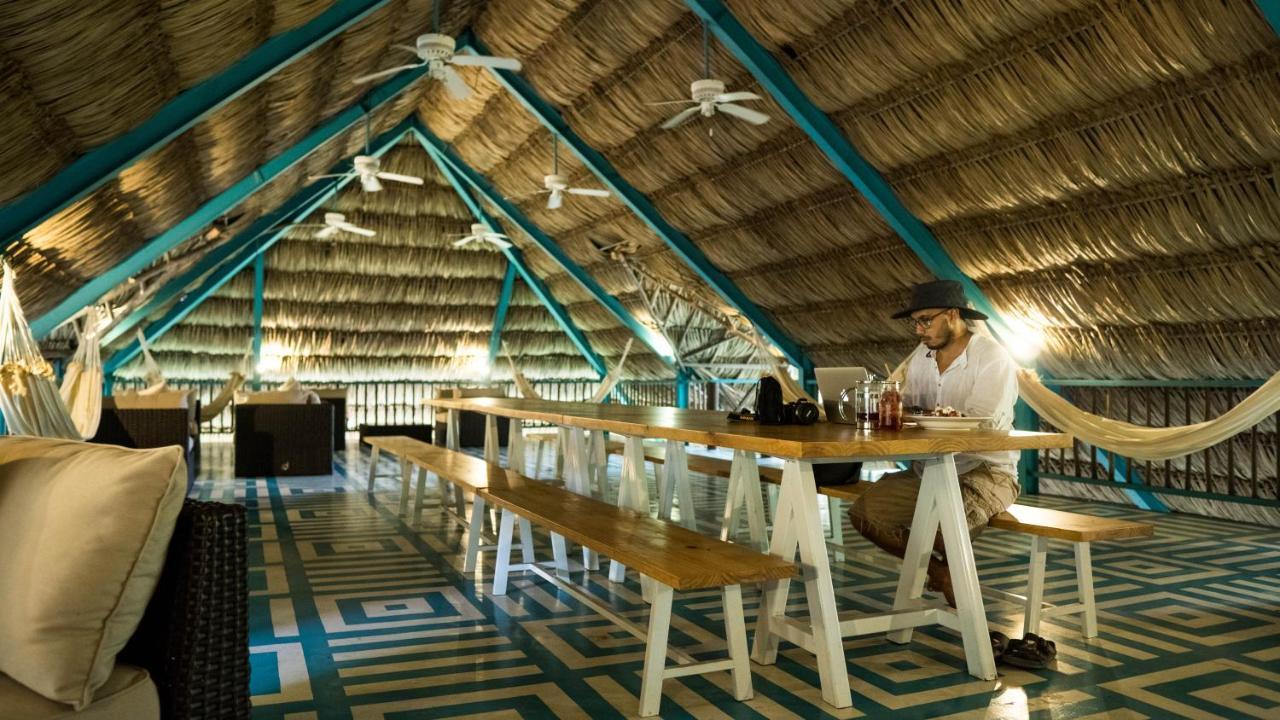 Jungle Lodge Tikal Hostal Ngoại thất bức ảnh