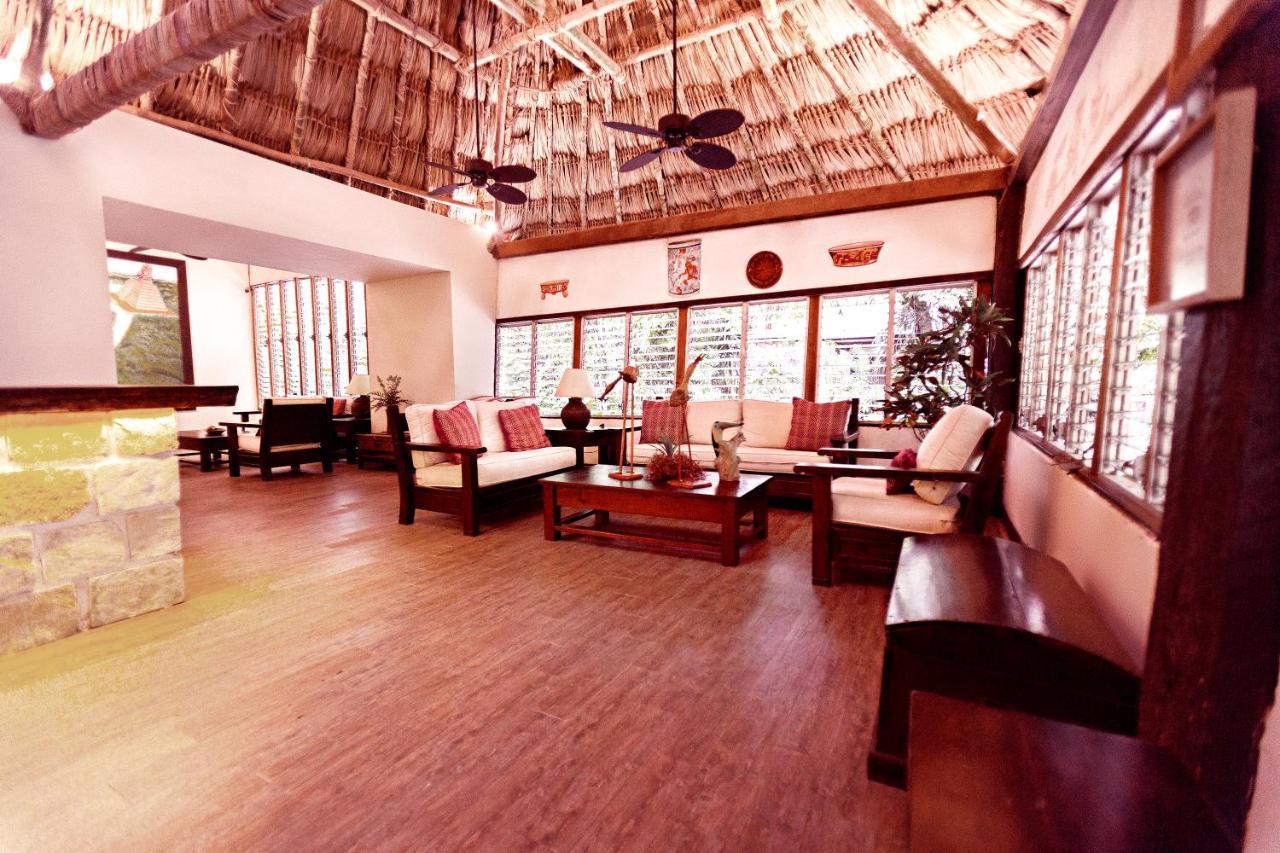 Jungle Lodge Tikal Hostal Ngoại thất bức ảnh